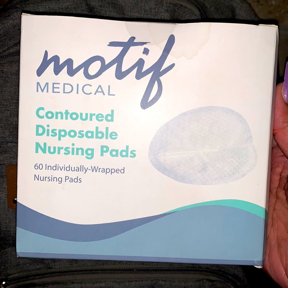 60 Individually Wrapped Nursing Pads